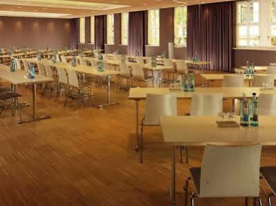 Hotel Hyperion Am Schloss 5*